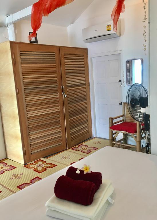 House On The Beach Ko Pha Ngan Room photo